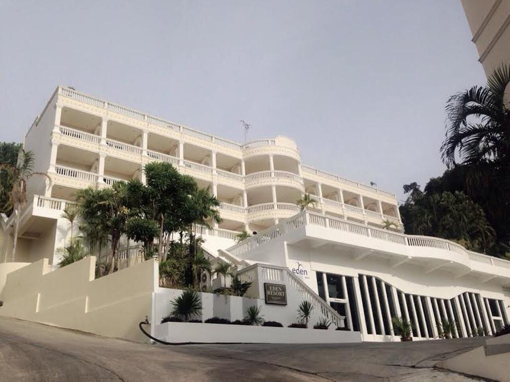 Eden Resort Karon Exteriör bild